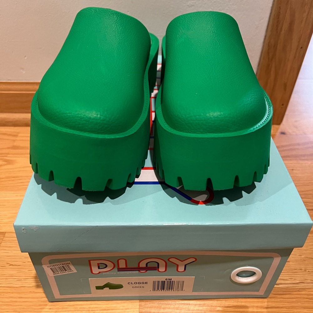 Jeffrey Campbell Lugged Platform Clogs